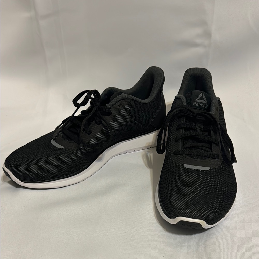 Women’s Reebok Instalite Lux Running Shoes Size 9
